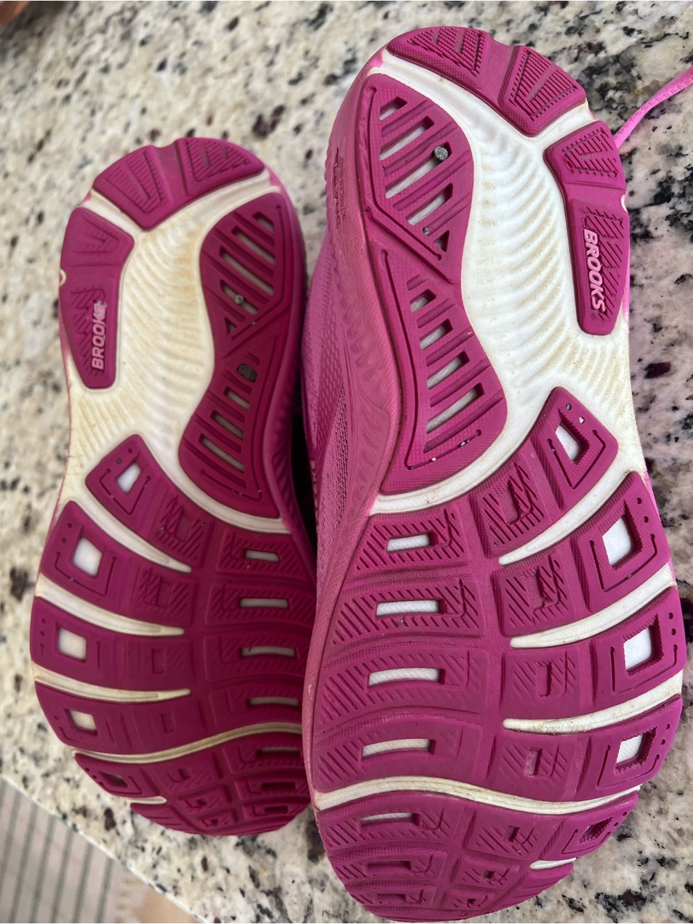 Brooks Ghost 17 Women's Running Shoes - Bright Pink - Picture 4 of 4